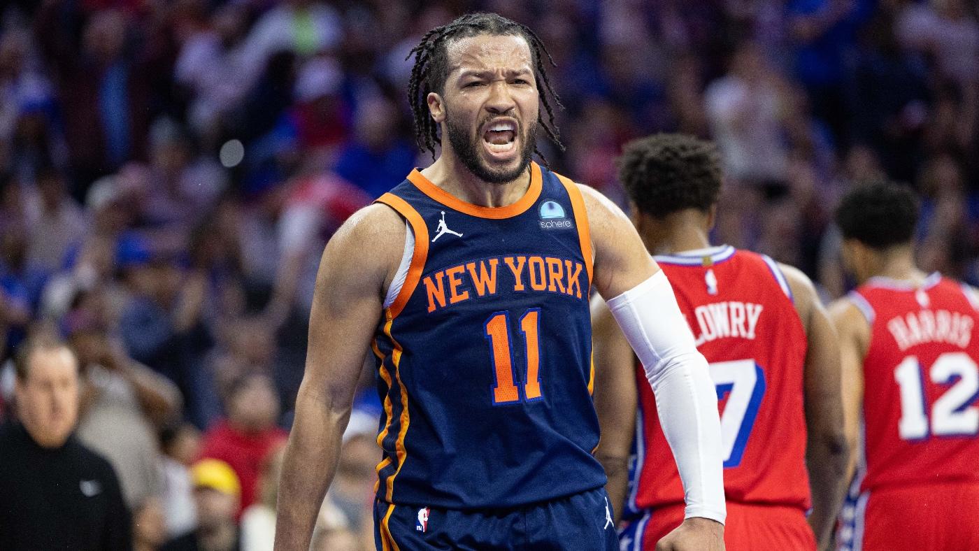 NBA DFS: Top DraftKings, FanDuel daily Fantasy basketball picks for Tuesday, April 30 include Jalen Brunson