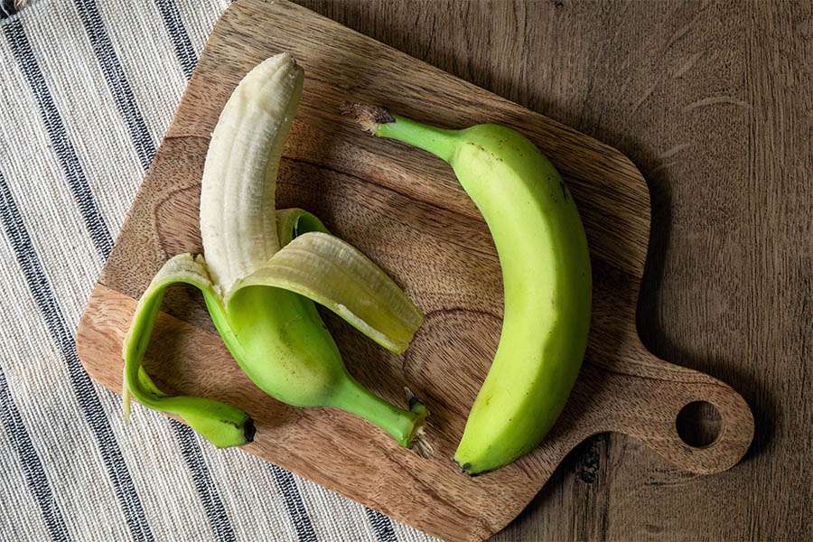 4 Ways to Use Green Bananas That Won’t Ripen