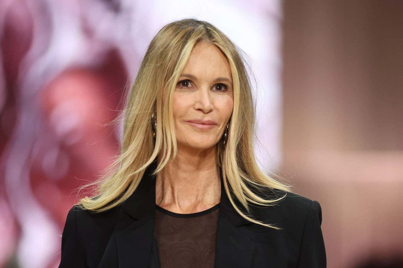 Rejecting standard cancer treatment like Elle Macpherson is a big risk